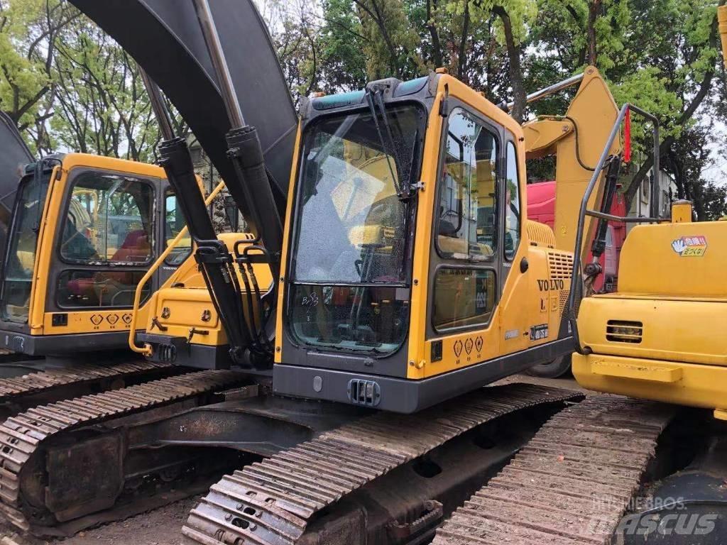 Volvo EC 210 B LC 履带挖掘机