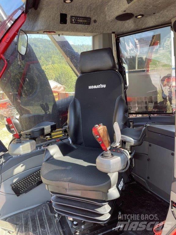 Komatsu 951 收割机