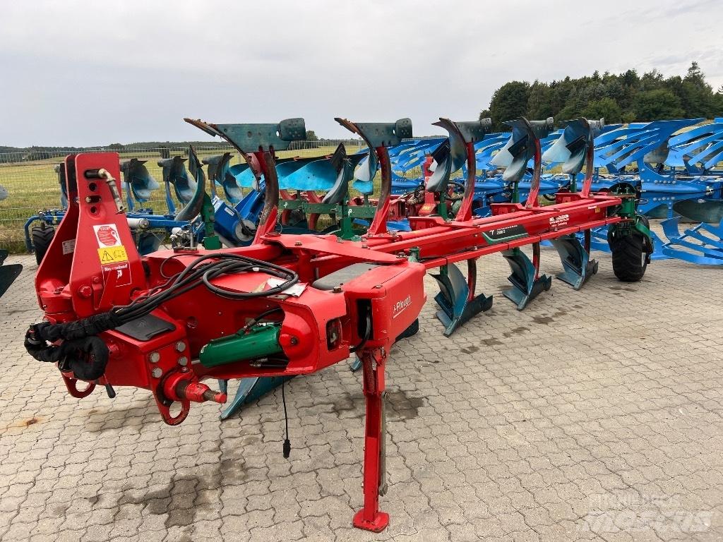 Kverneland 2500S 双向犁