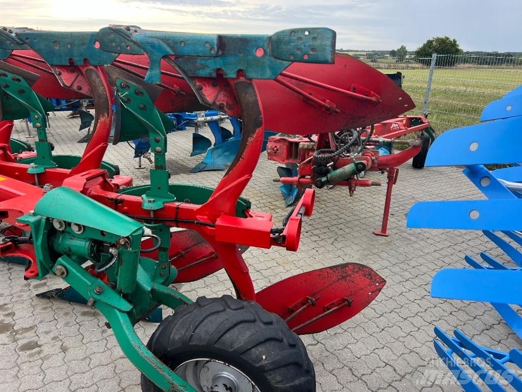 Kverneland 2500S 双向犁