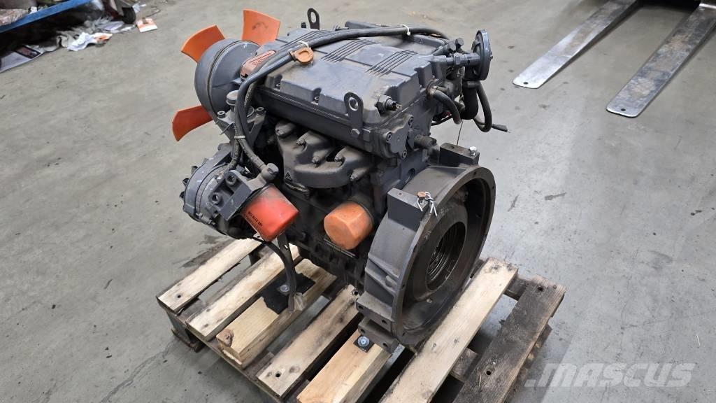 Deutz F3M1008 发动机