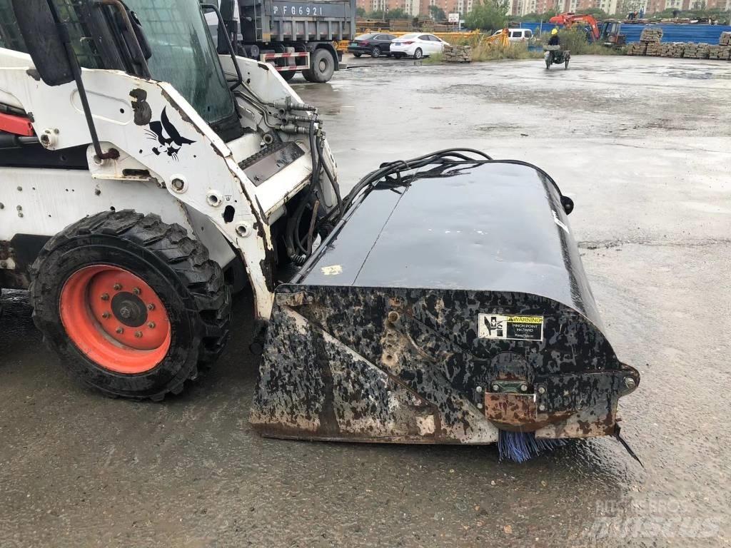 Bobcat S 160 滑移装载机
