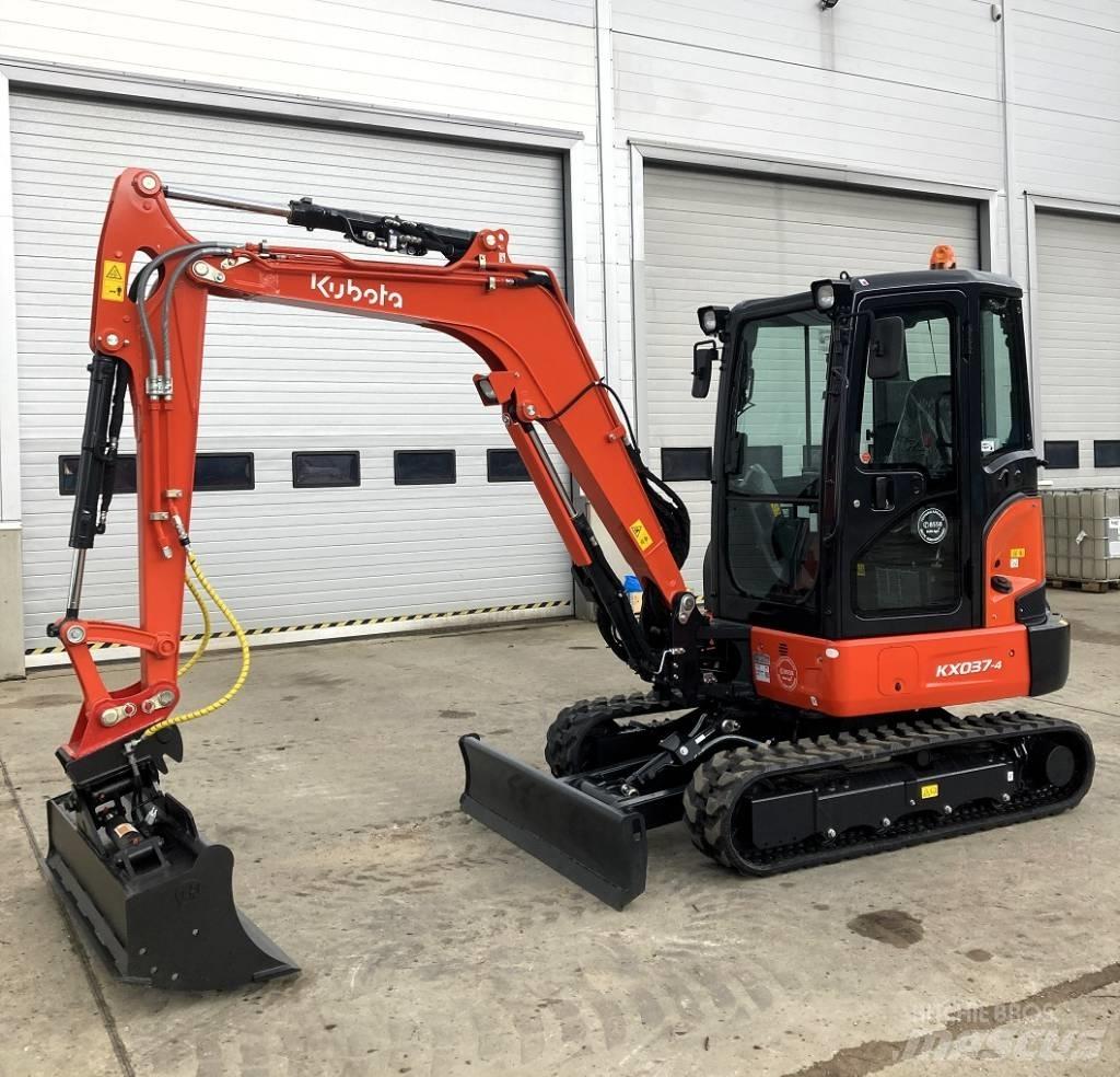 Kubota KX037-4 小型挖掘机