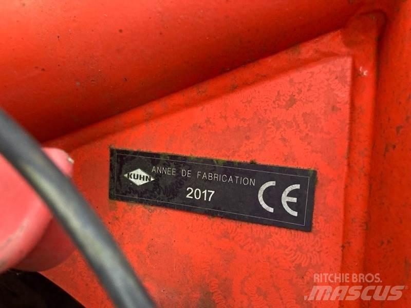 Kuhn FC 8830 D 割草调节装置