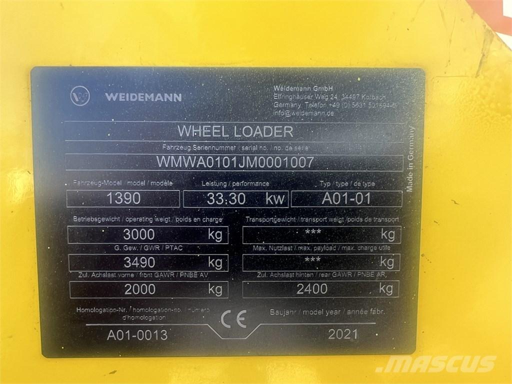 Weidemann 1390 小型装载机