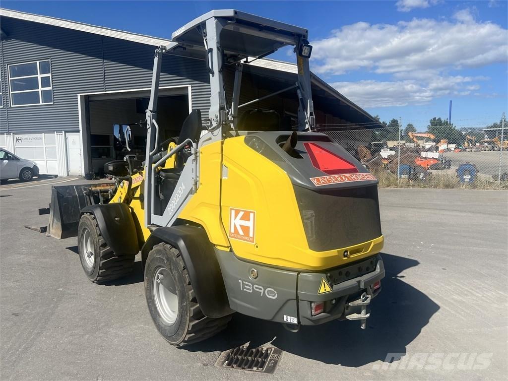 Weidemann 1390 小型装载机