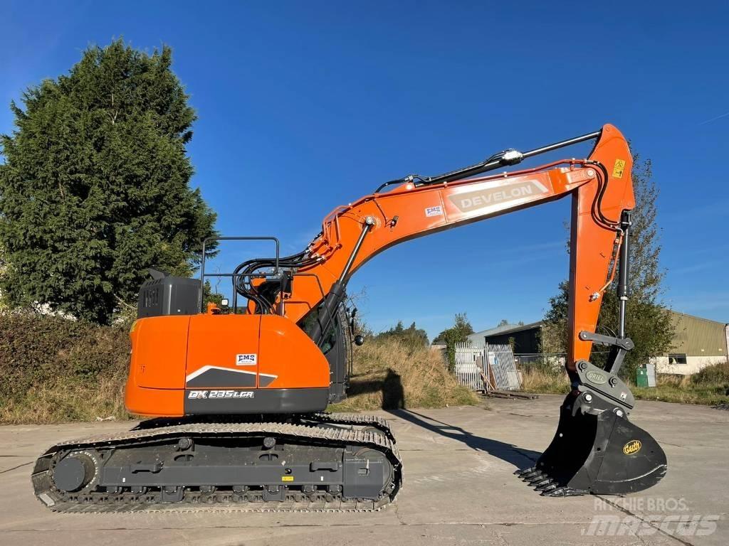Doosan DX 235 LCR 履带挖掘机