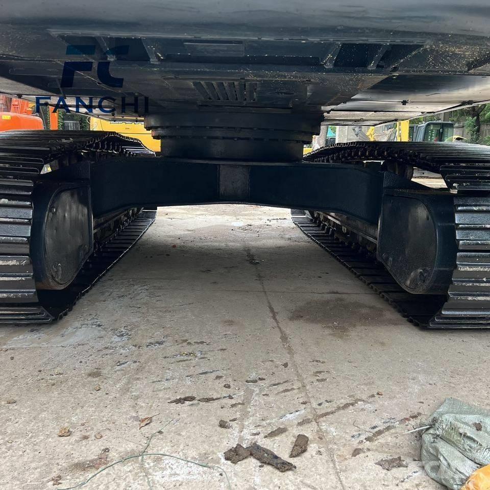 Hyundai 220LC-9S 履带挖掘机