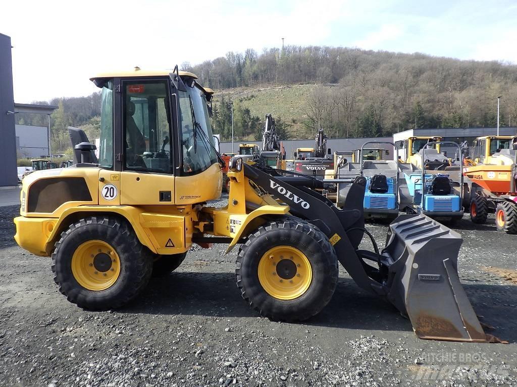 Volvo L 35 G 轮式装载机