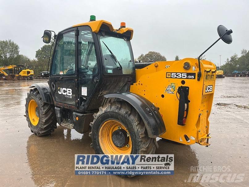 JCB 535-95 伸缩臂叉装车|叉装车