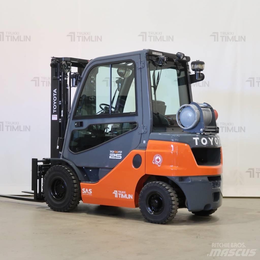 Toyota 02-8FGF25 天然气叉车
