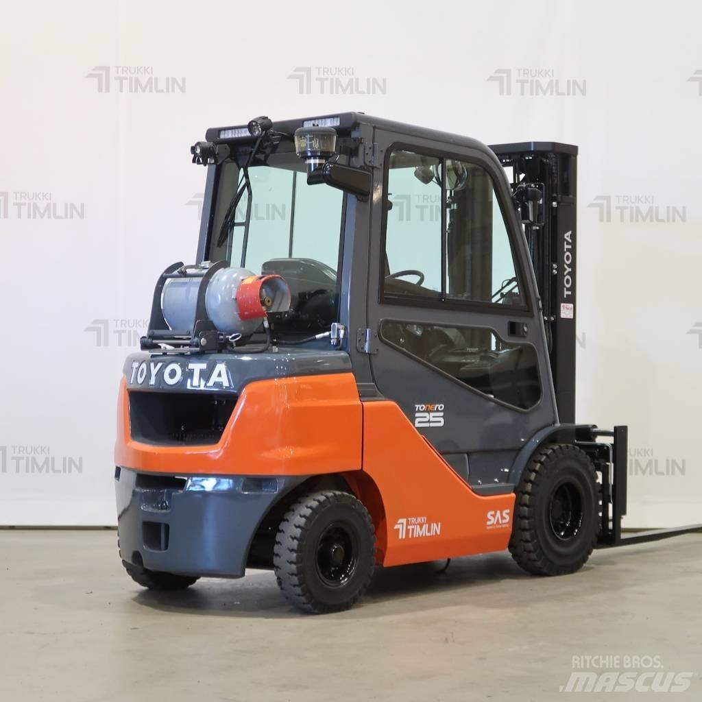 Toyota 02-8FGF25 天然气叉车