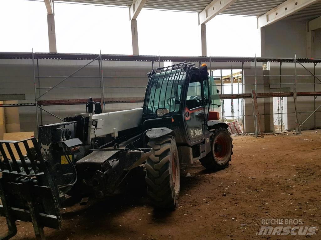 Bobcat T 36120 SL 伸缩臂叉装车|叉装车