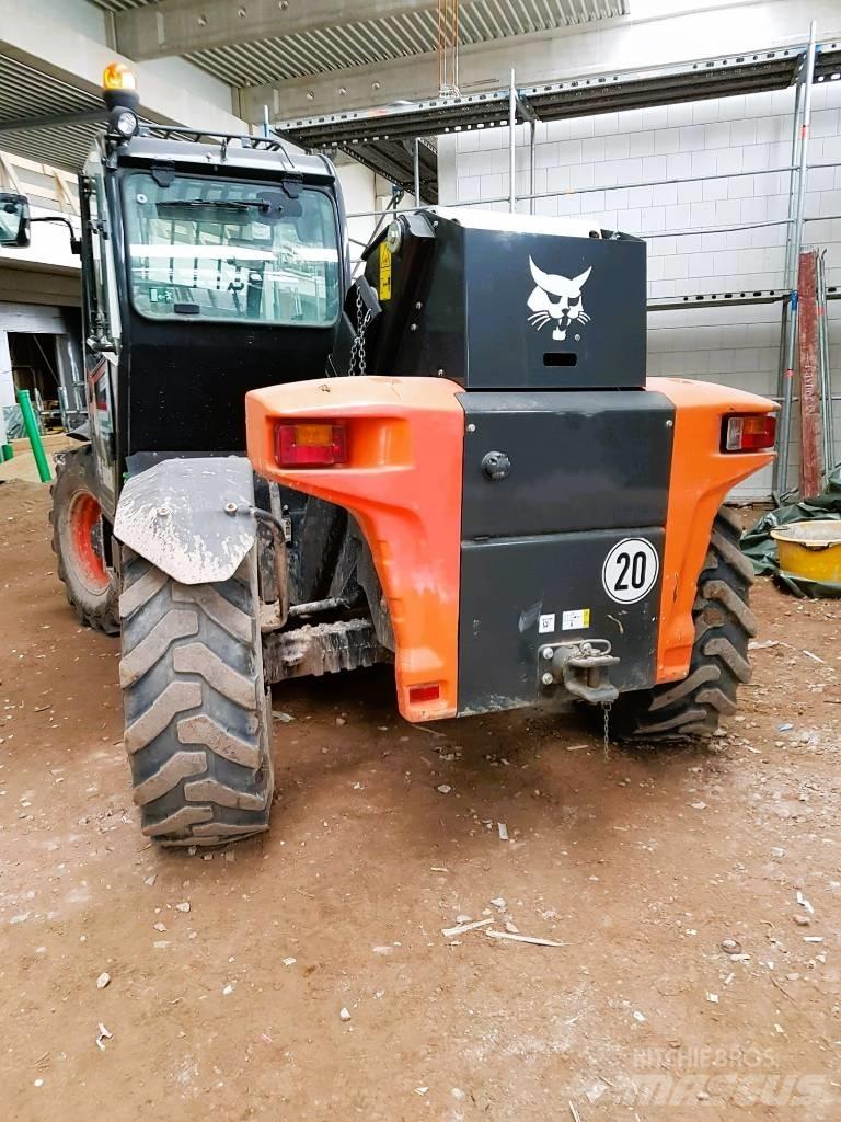 Bobcat T 36120 SL 伸缩臂叉装车|叉装车