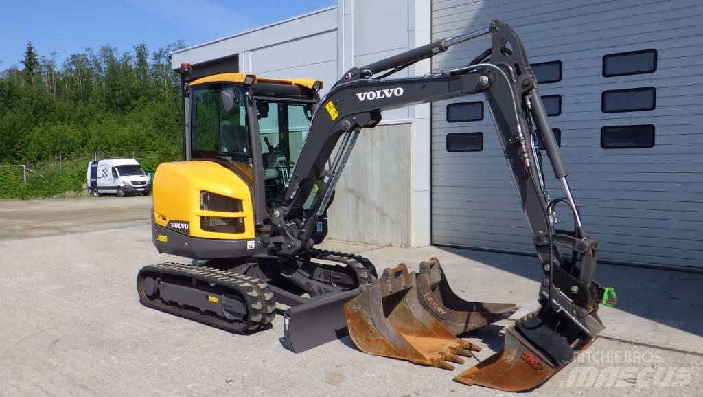 Volvo EC35D 小型挖掘机
