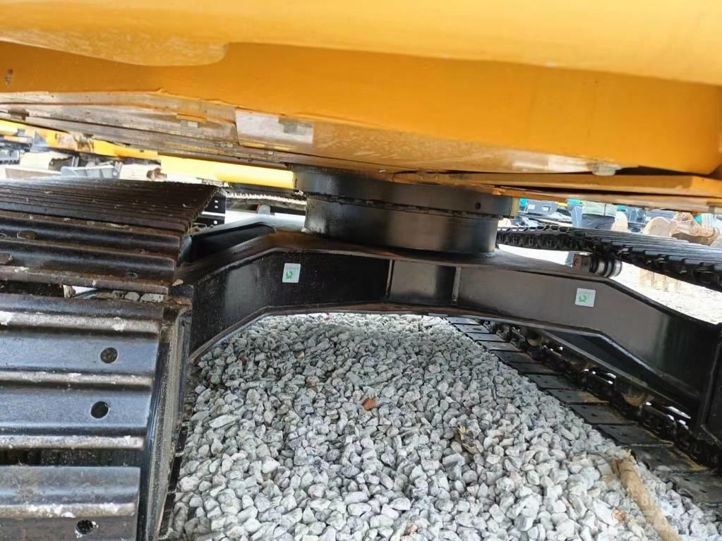 CAT 307 履带挖掘机