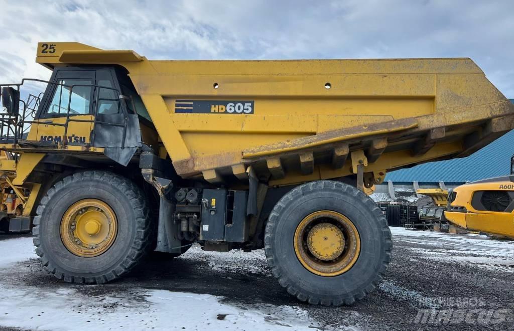 Komatsu 605-7 刚性自卸车