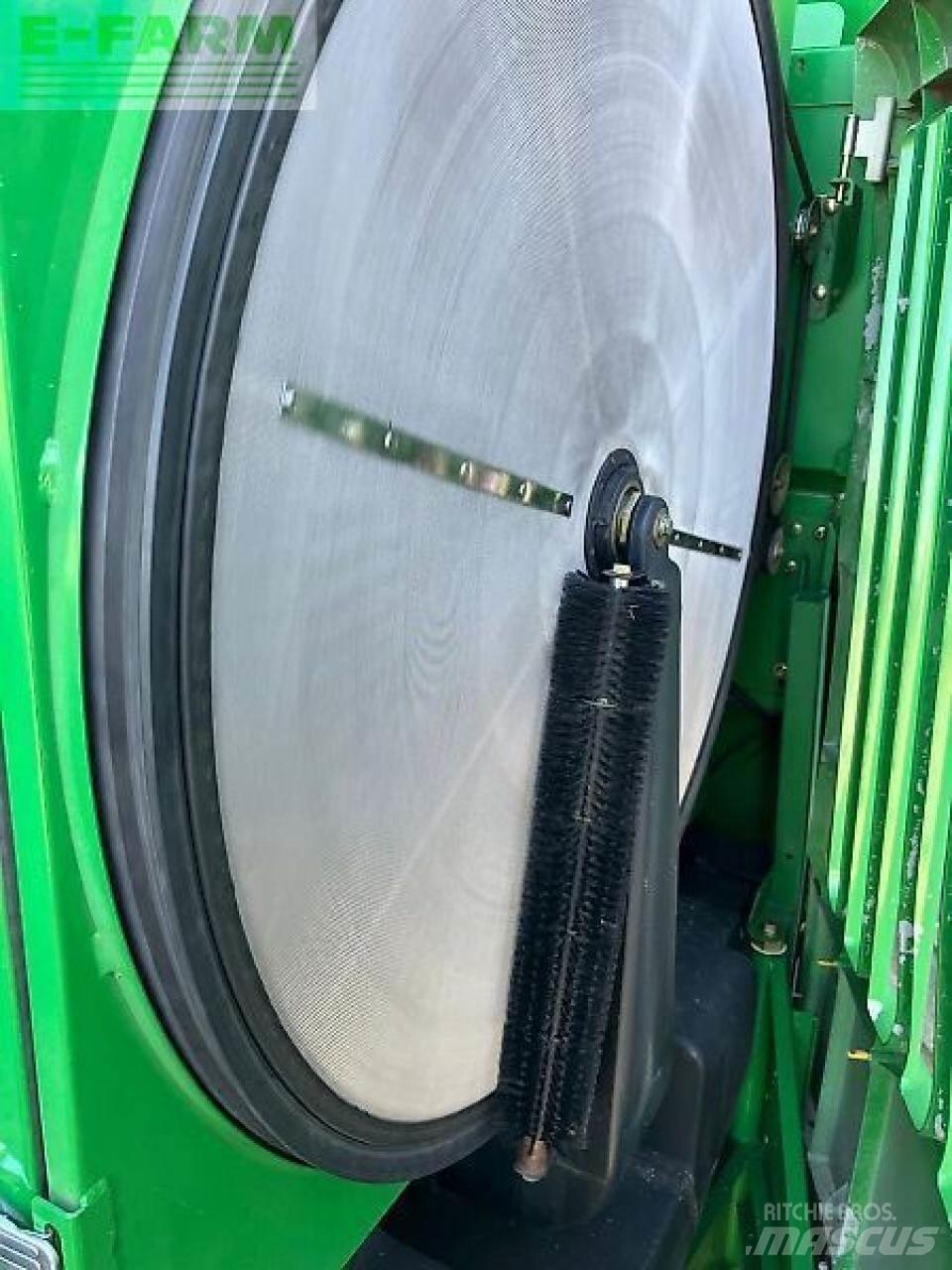 John Deere t560hm 联合收割机
