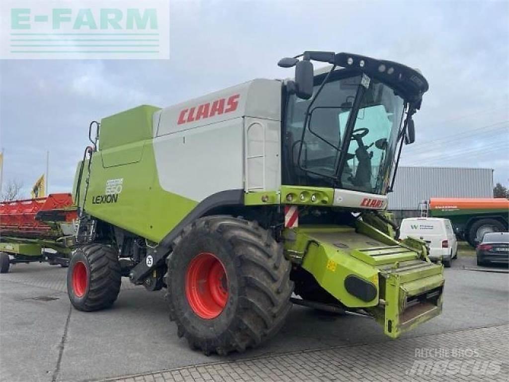 CLAAS lexion 650 联合收割机