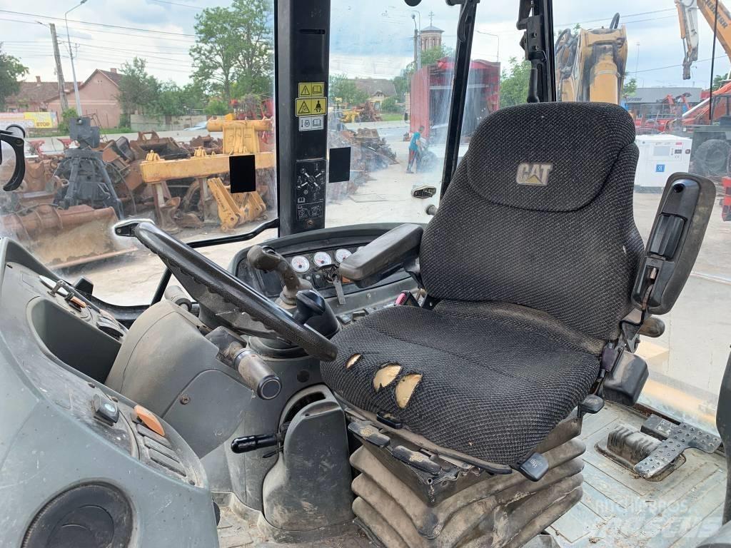 CAT 442 D 反铲装载机