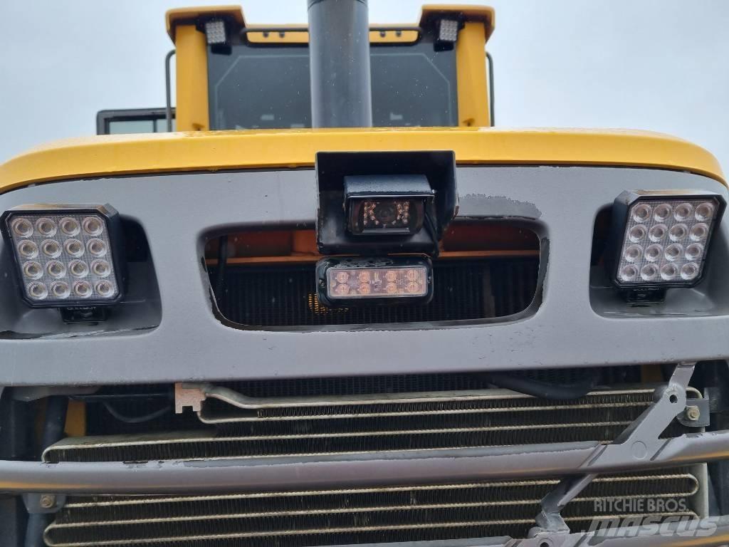 Volvo L 70 F 轮式装载机