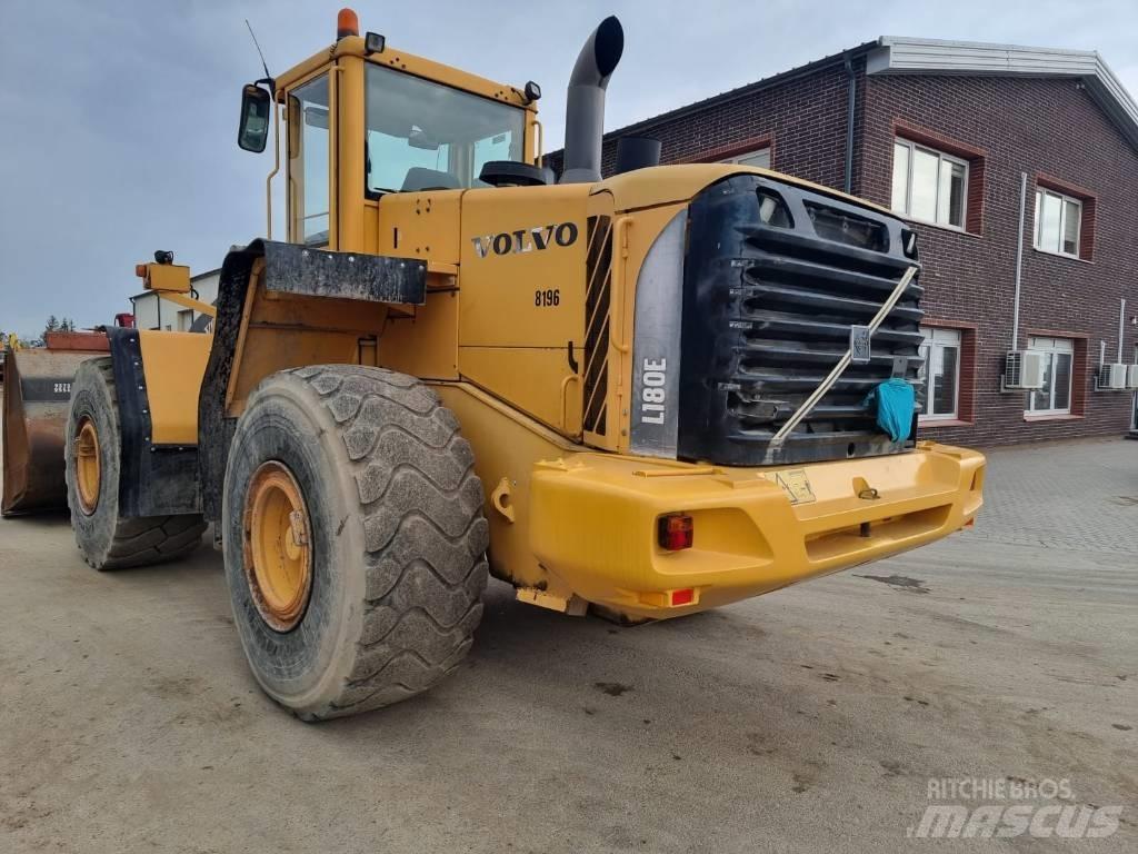 Volvo L 180 E 轮式装载机
