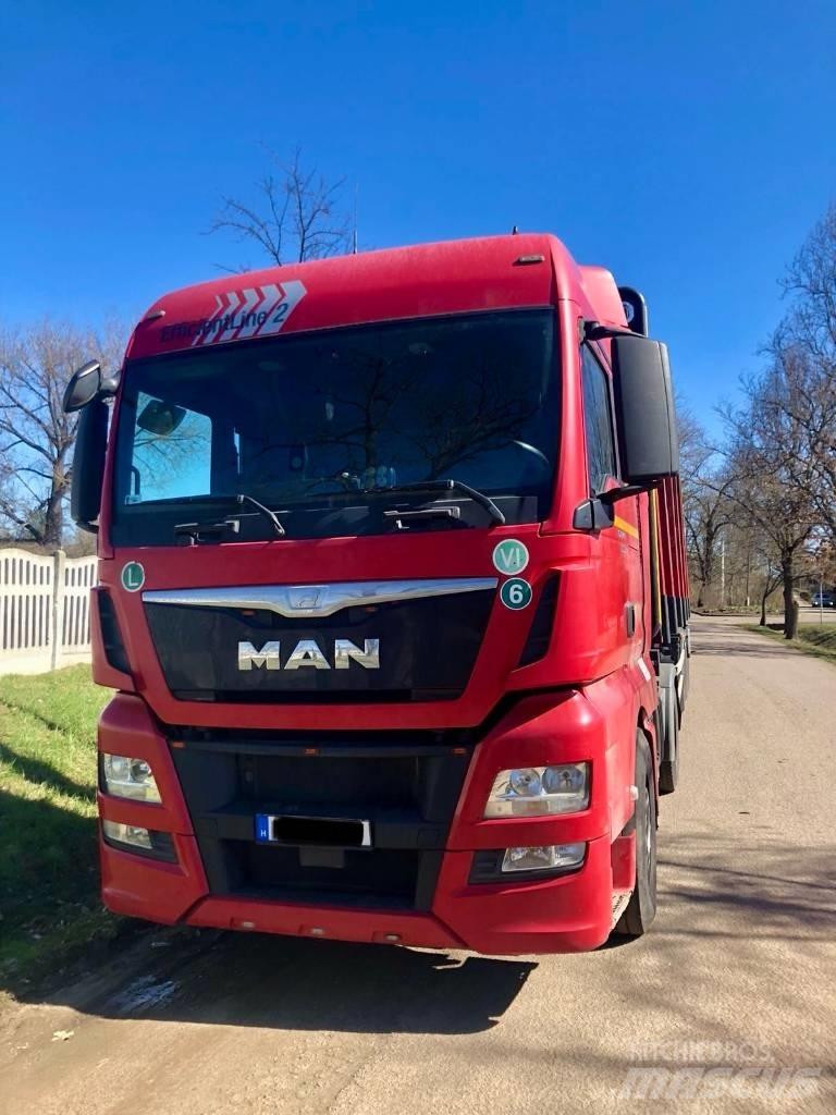 MAN TGX 牵引车