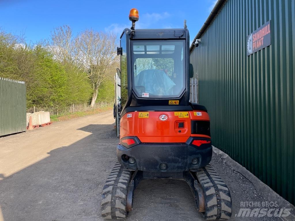 Kubota U 27-4 小型挖掘机