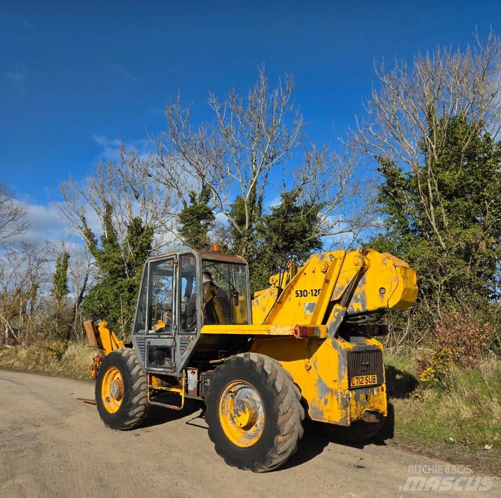JCB 530-120 伸缩臂叉装车|叉装车