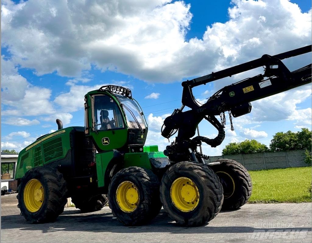 John Deere 1270 G 收割机