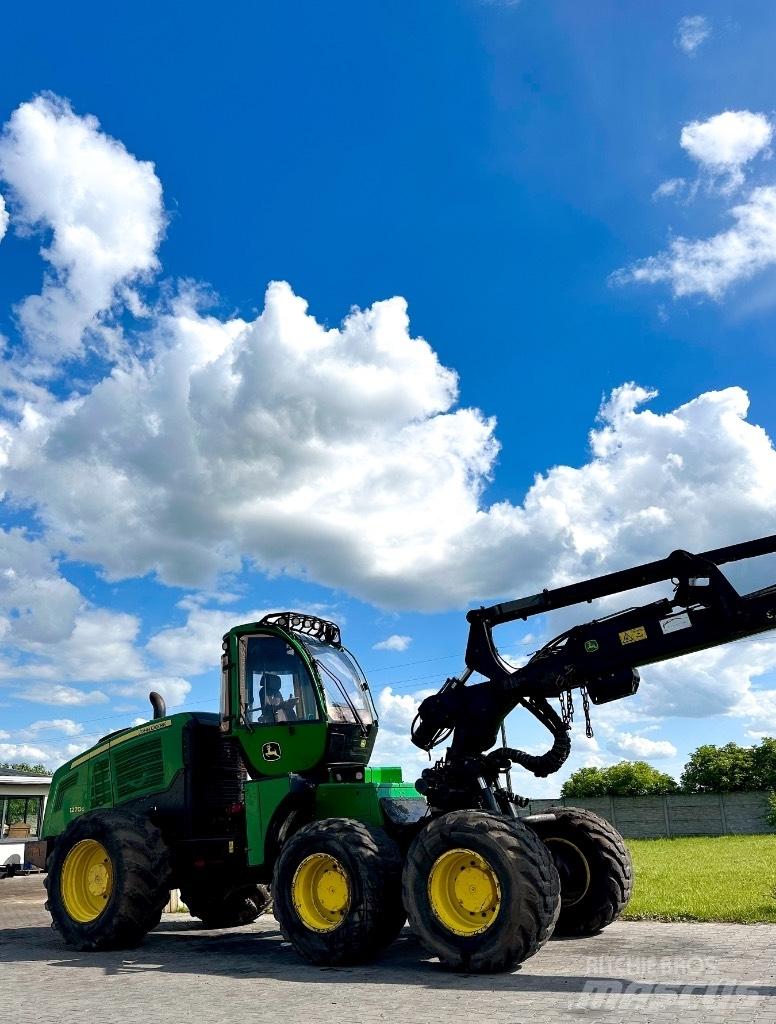 John Deere 1270 G 收割机