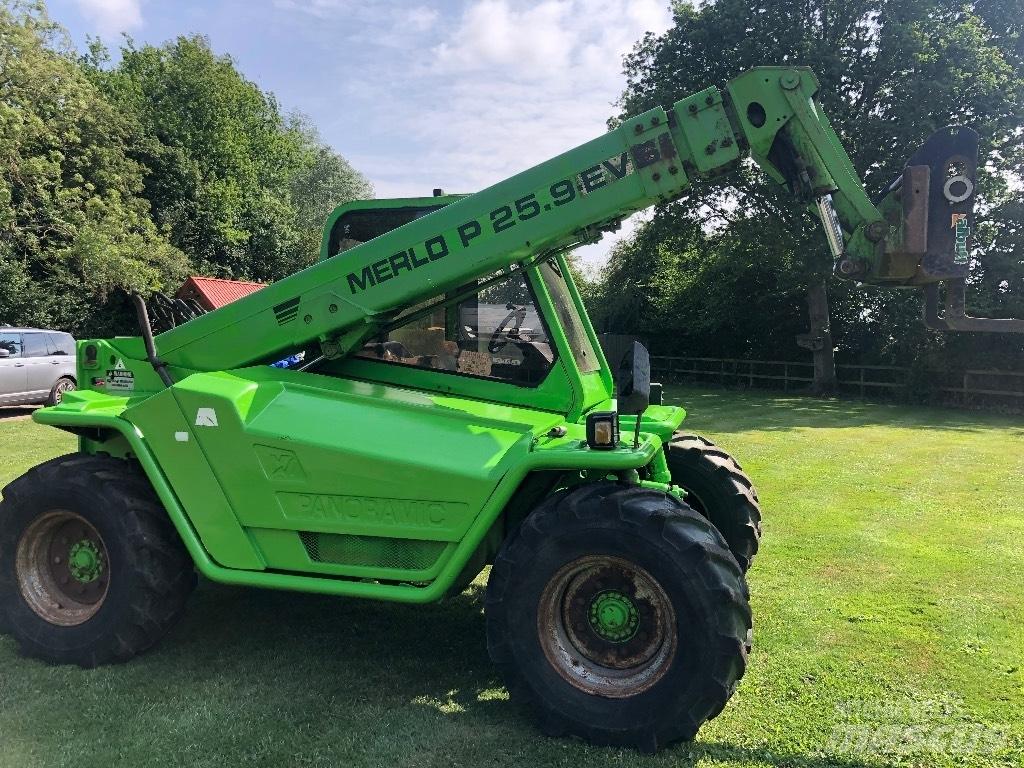 Merlo P25.9 伸缩臂叉装车|叉装车