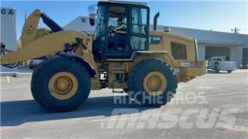 CAT 938M 轮式装载机