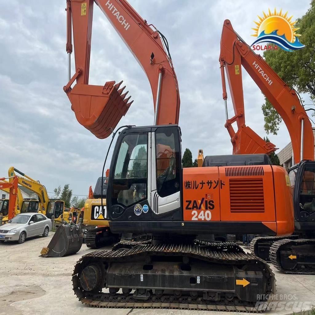 Hitachi ZX 240 履带挖掘机