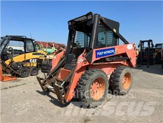 Fiat-Hitachi SL55B 滑移装载机