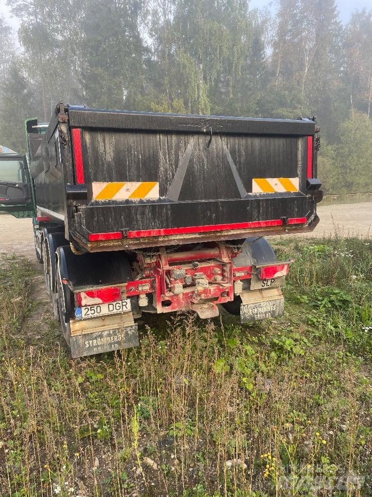 Scania R 560 自卸式货车