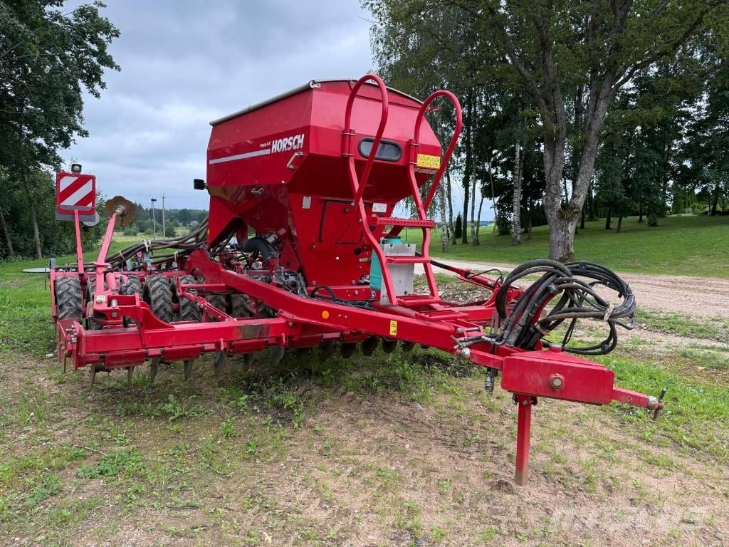 Horsch Pronto 4 DC 条播机