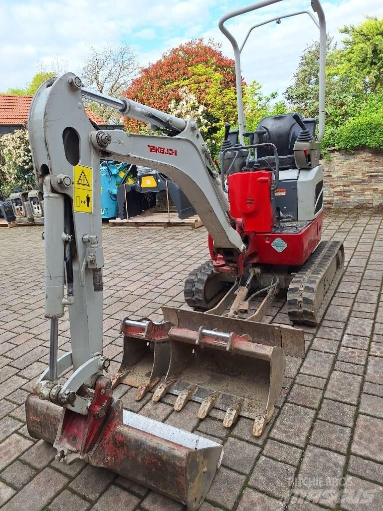 Takeuchi TB 210 R 小型挖掘机