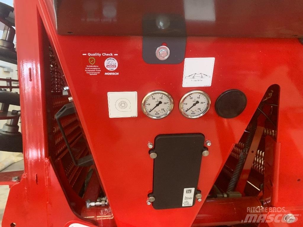 Horsch Pronto 6 DC 多功能条播机