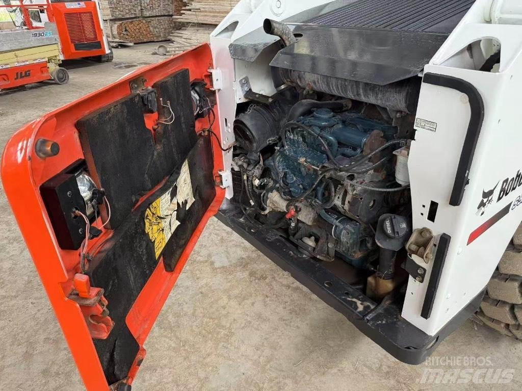Bobcat S 550 滑移装载机