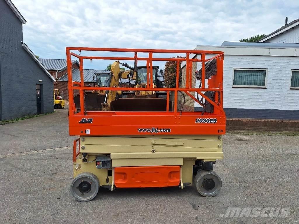 JLG 2030 ES 剪叉式升降机