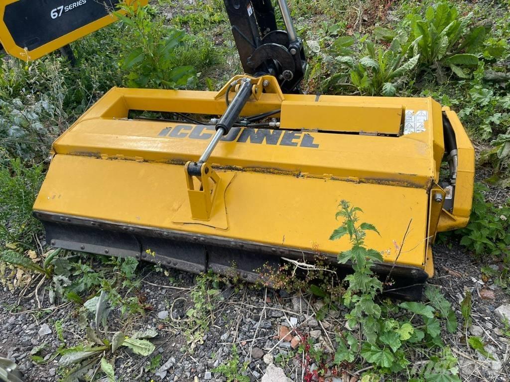McConnel PA6567T 篱笆切割机