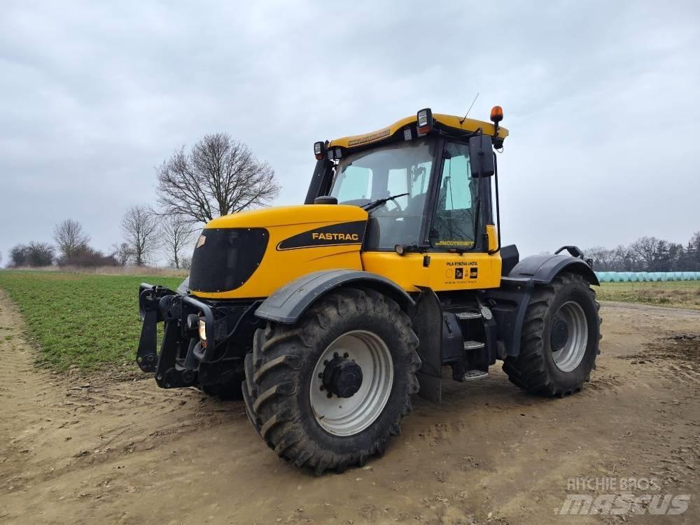 JCB Fastrac 3200 拖拉机/农用车