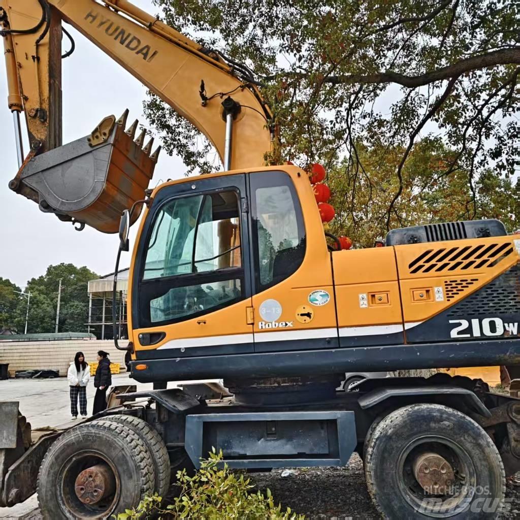Hyundai 210w-9 轮式挖掘机