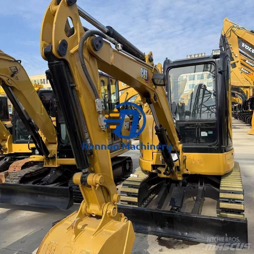 CAT 303.5 E 小型挖掘机