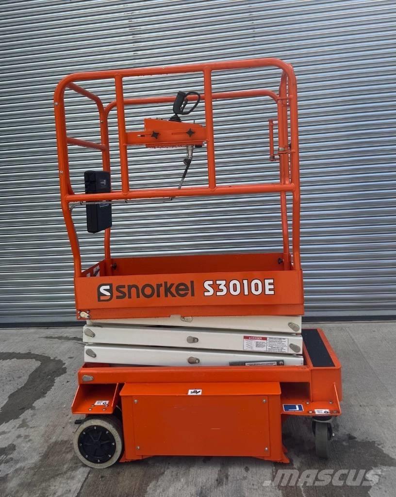 Snorkel S3010E 剪叉式升降机