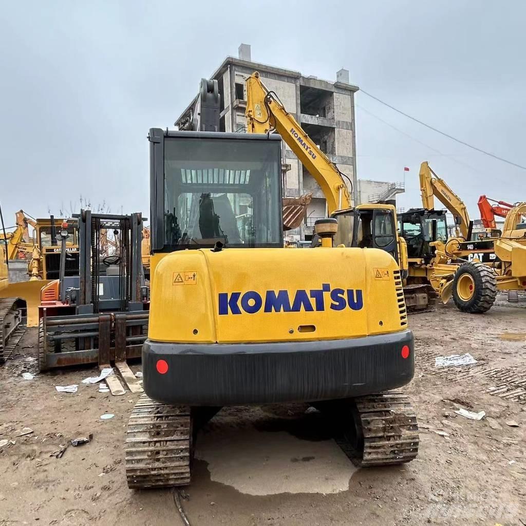 Komatsu PC 56-7 小型挖掘机