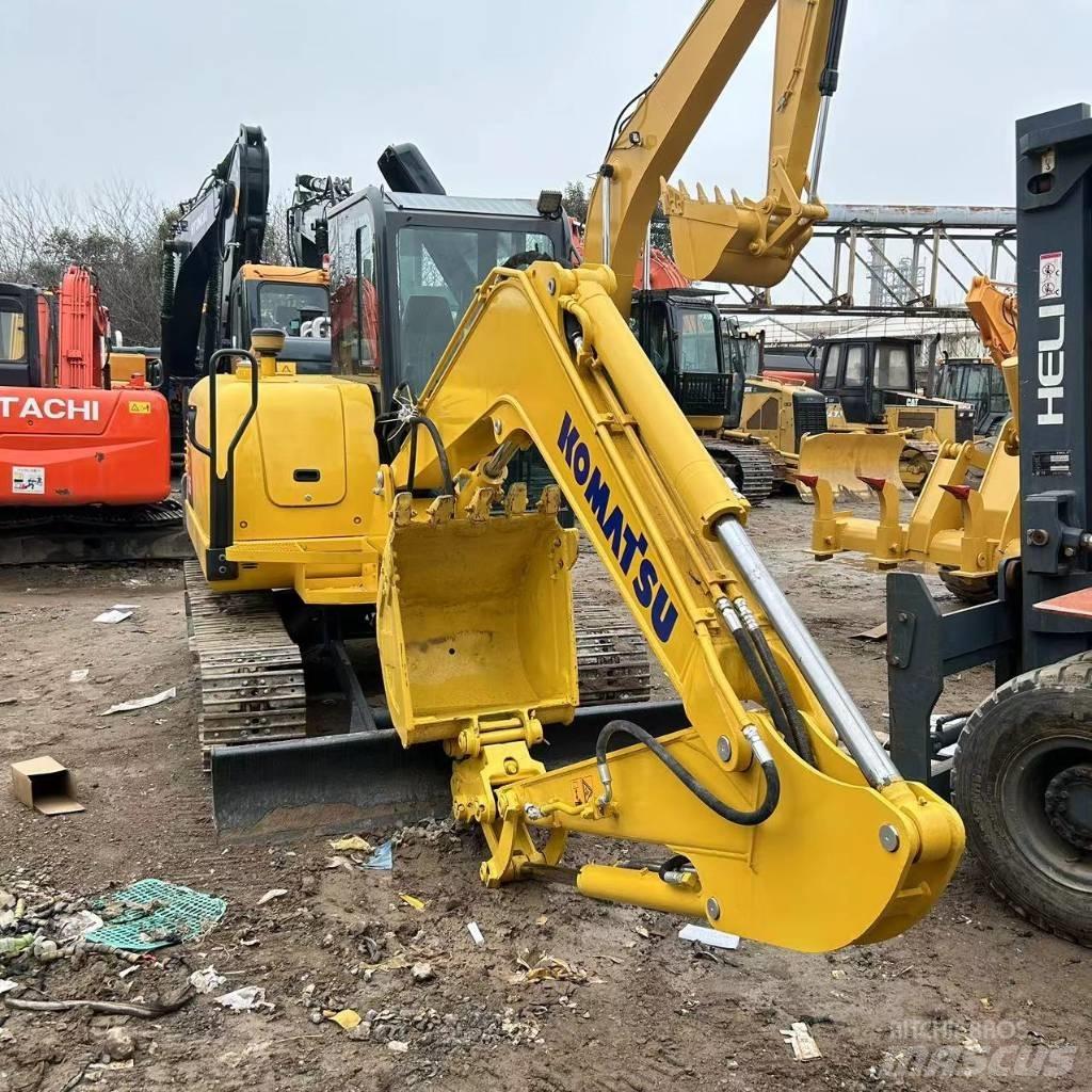 Komatsu PC 56-7 小型挖掘机