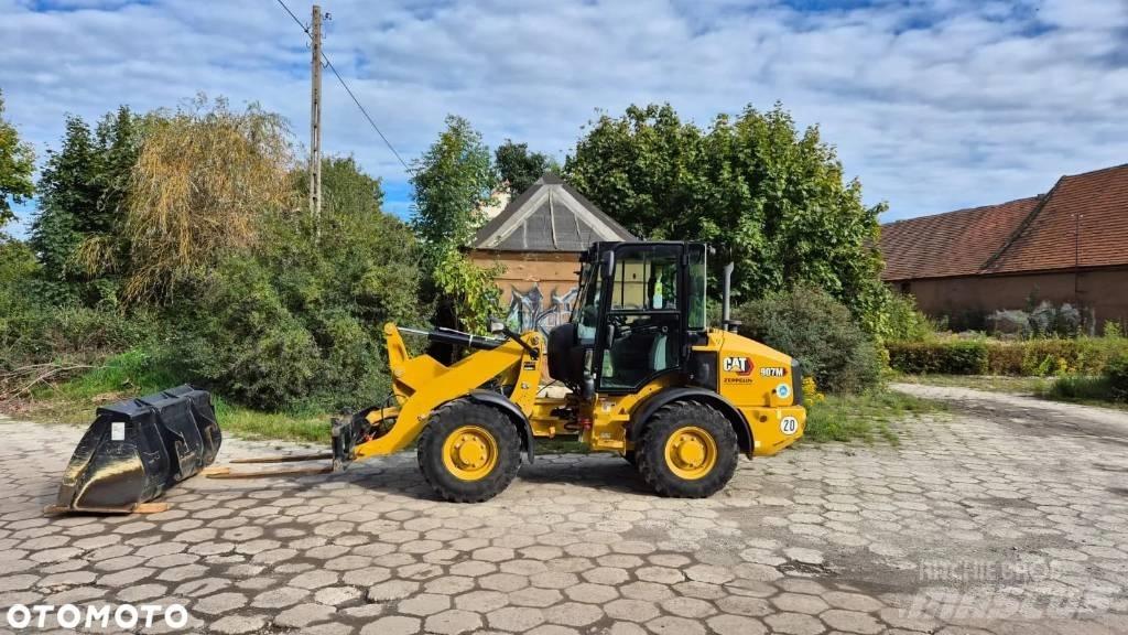 CAT 906 轮式装载机