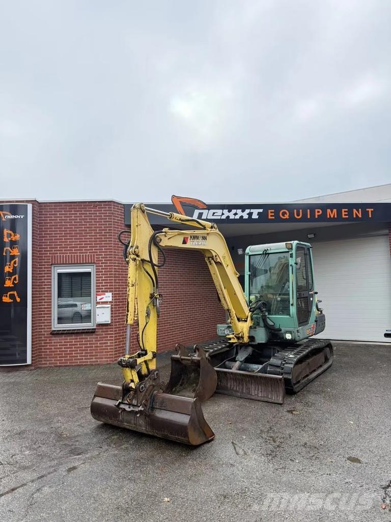 Yanmar B50V 小型挖掘机